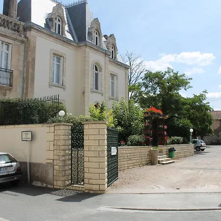 Logis Beausejour Hotell