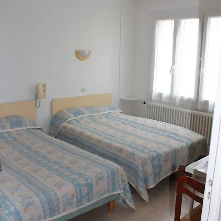 Logis Beausejour 2* Chauvigny