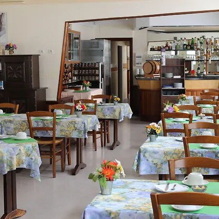 Logis Beausejour Hotel 2*