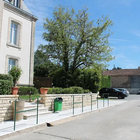 Logis Beauséjour Hotel Chauvigny