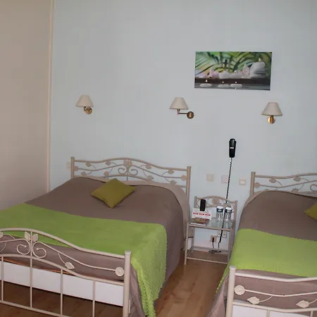 Logis Beausejour Otel