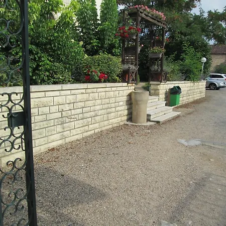 Hotel Logis Beausejour 2*