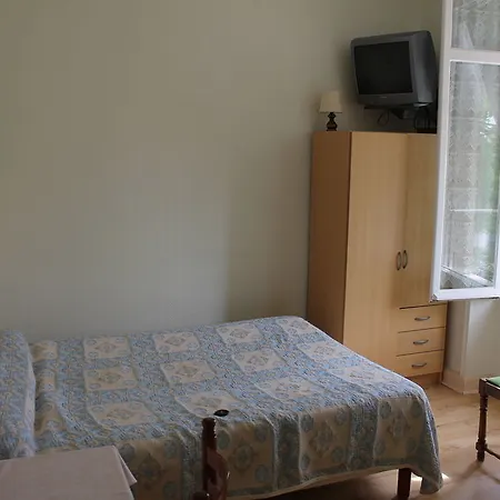 Hotel Logis Beausejour