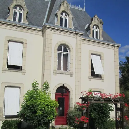 Hotel Logis Beausejour 2*