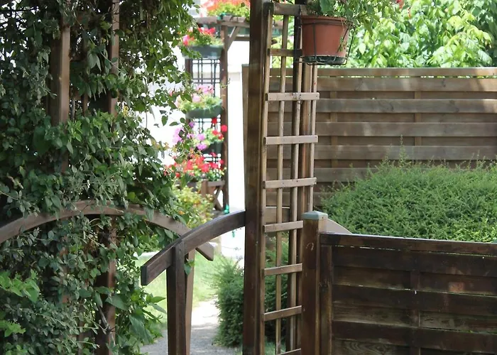 Logis Beausejour Hotel 2*