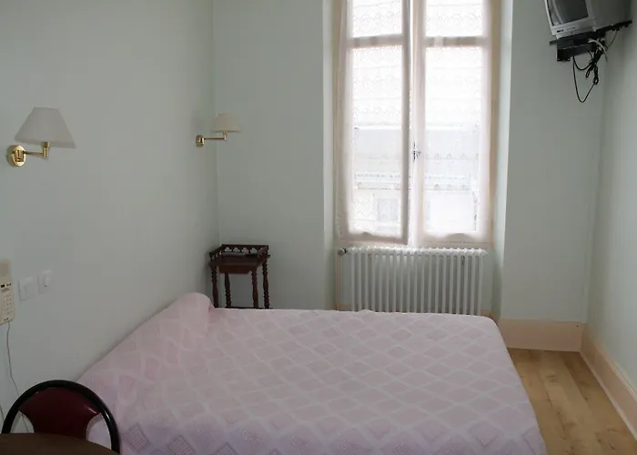 Logis Beausejour Hotel Chauvigny