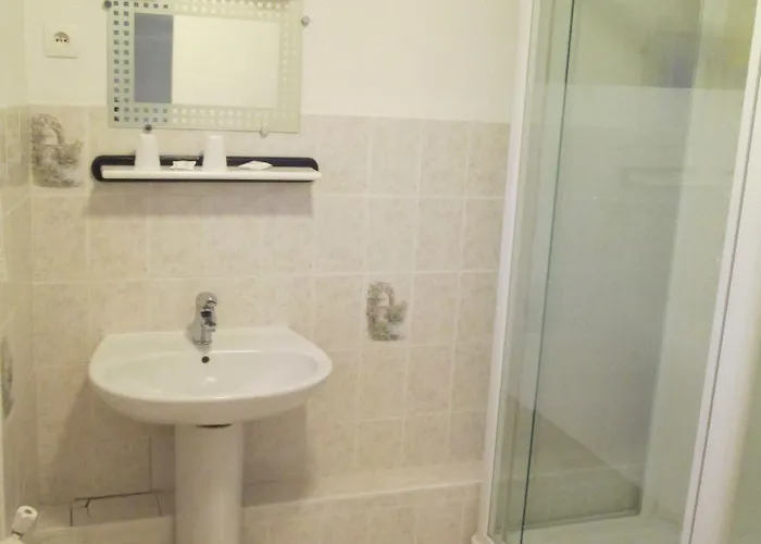 Logis Beausejour Hotel